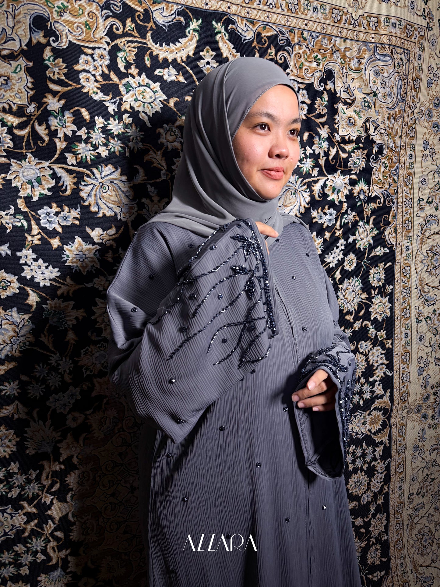 (N033) Zahraat Premium in Graphite Gray