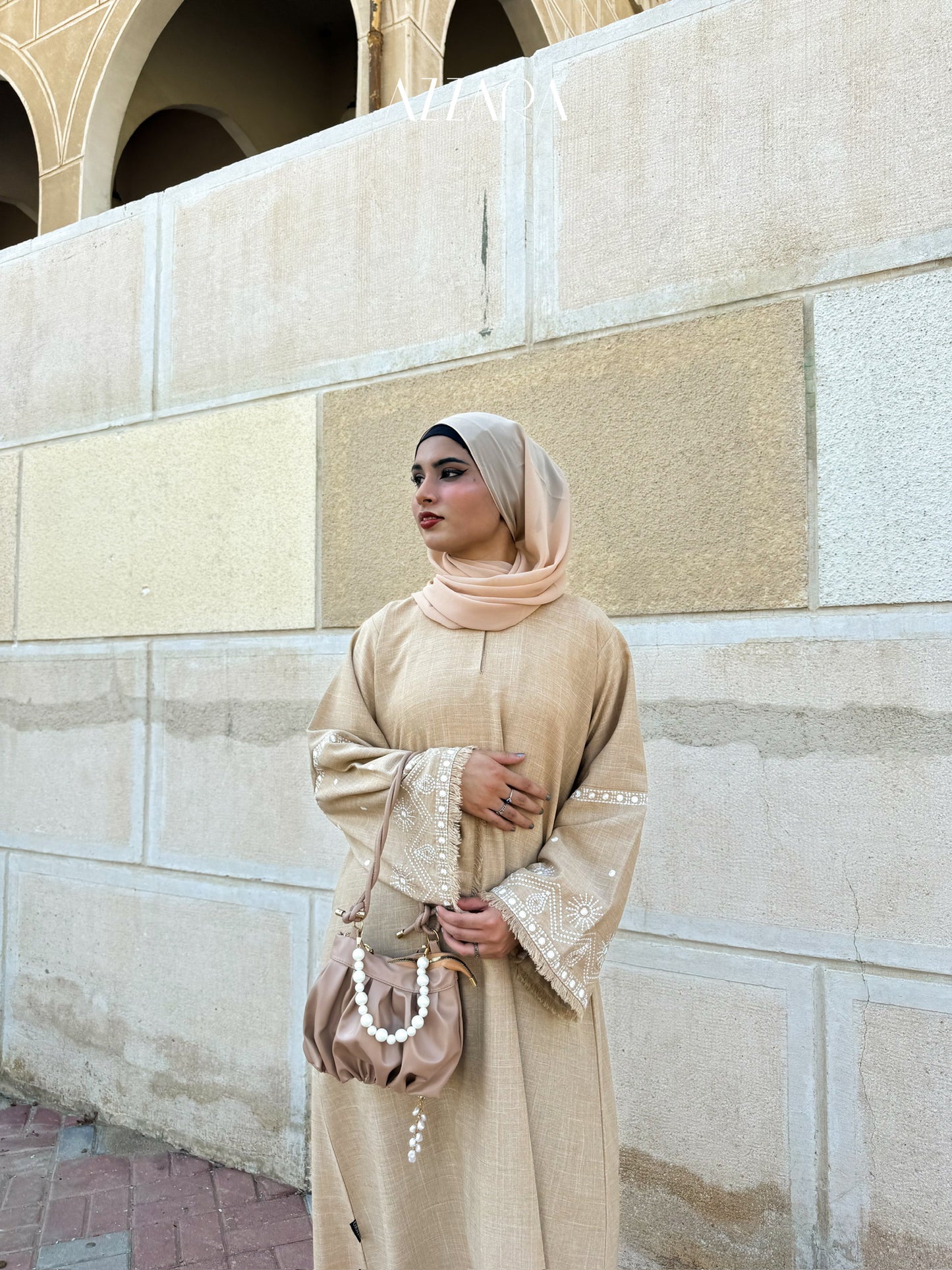 (E011) Jannah - Pantai (Brown Sand)