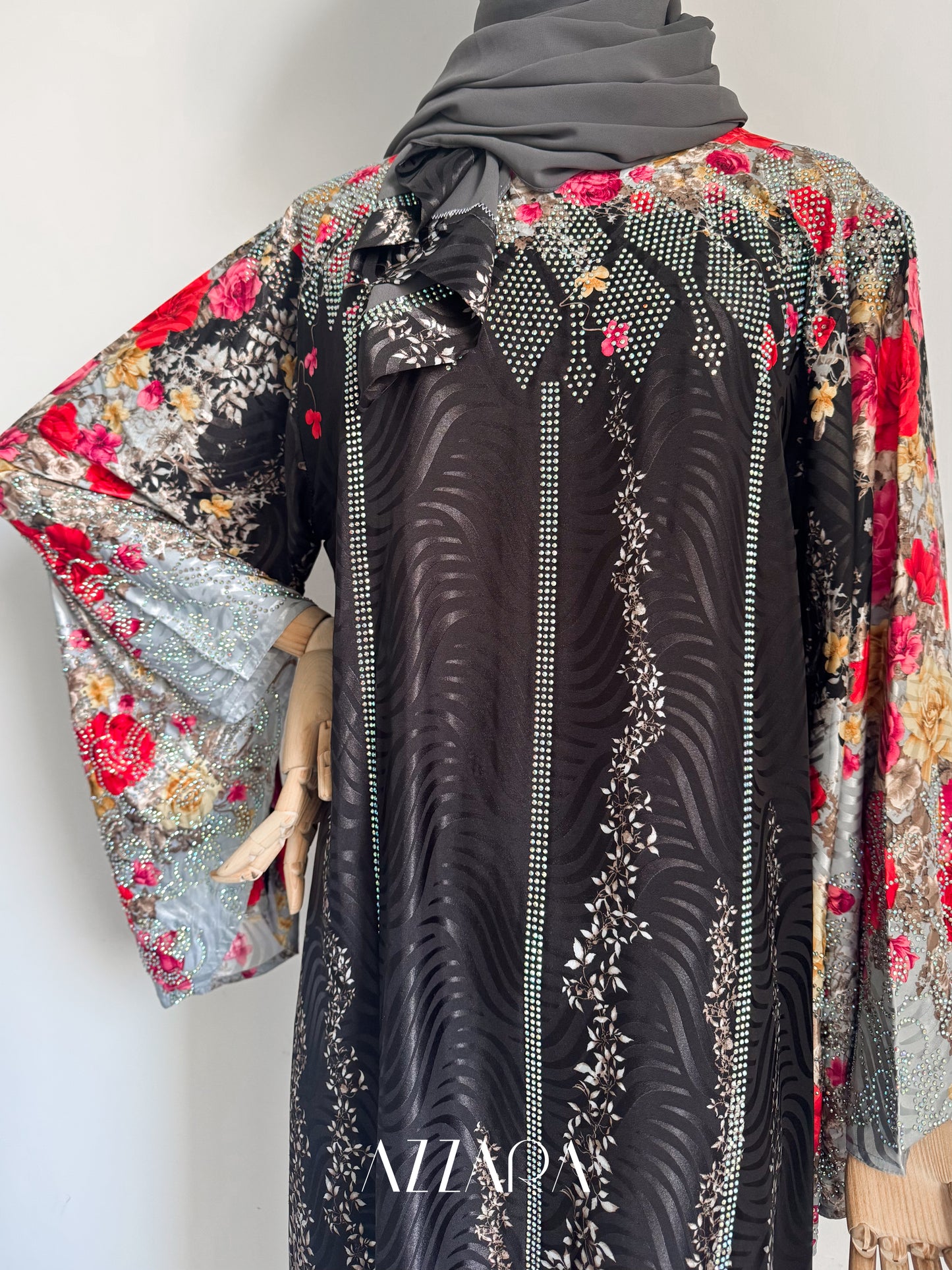(B001) Jewel of the East - Black Jacquard Abaya
