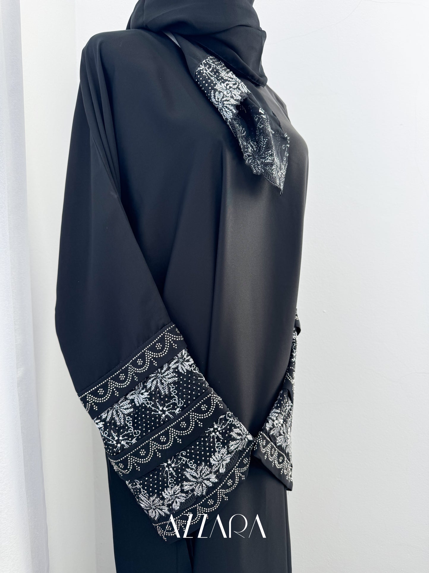 (G013) Syawal Abaya - Layered Laces in Black