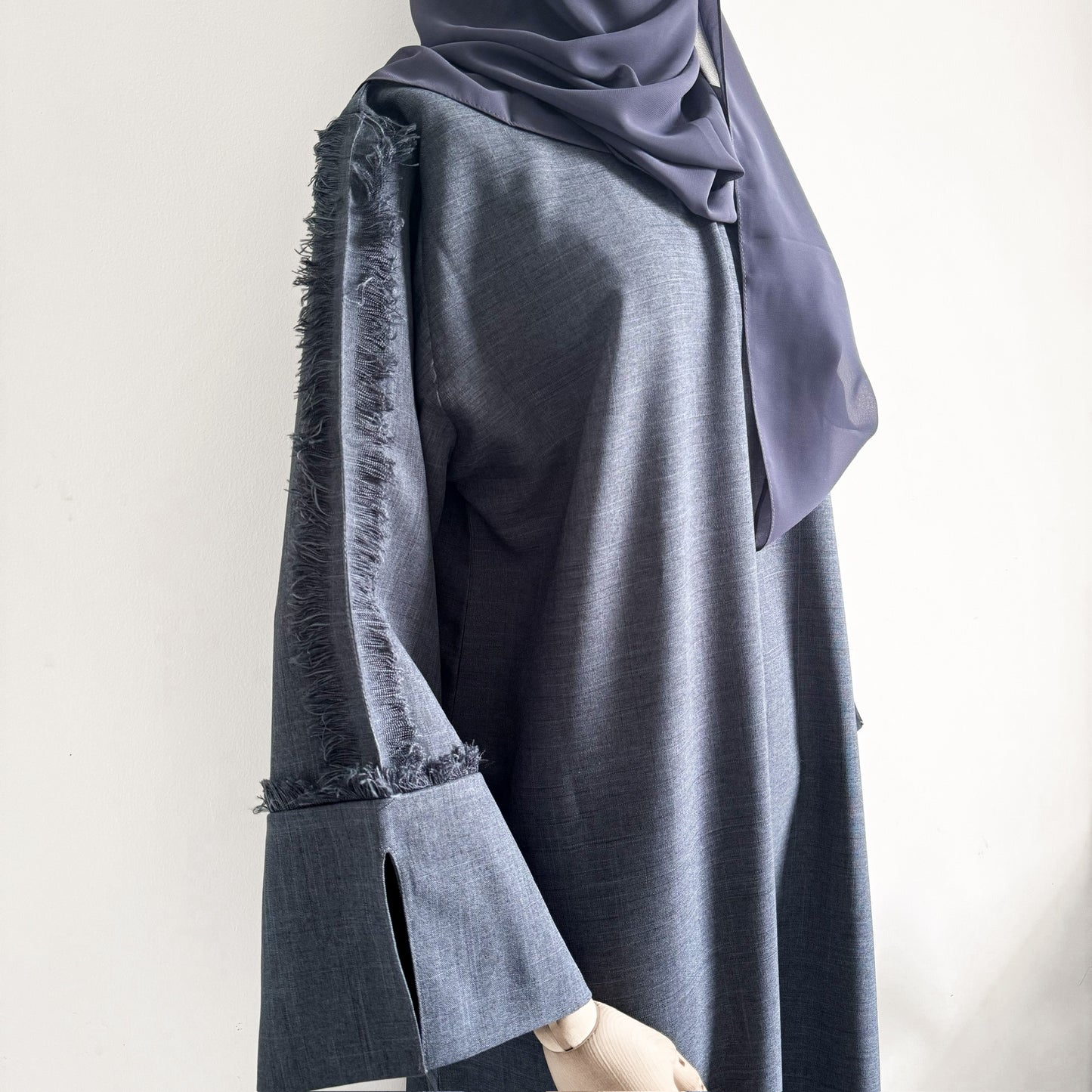 (F015) Madina - Comfort with Frayed-Split Sleeve Linen