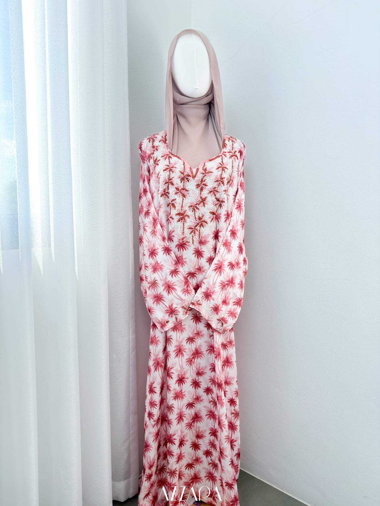M018 - Exclusive Mukhawar (RTW)
