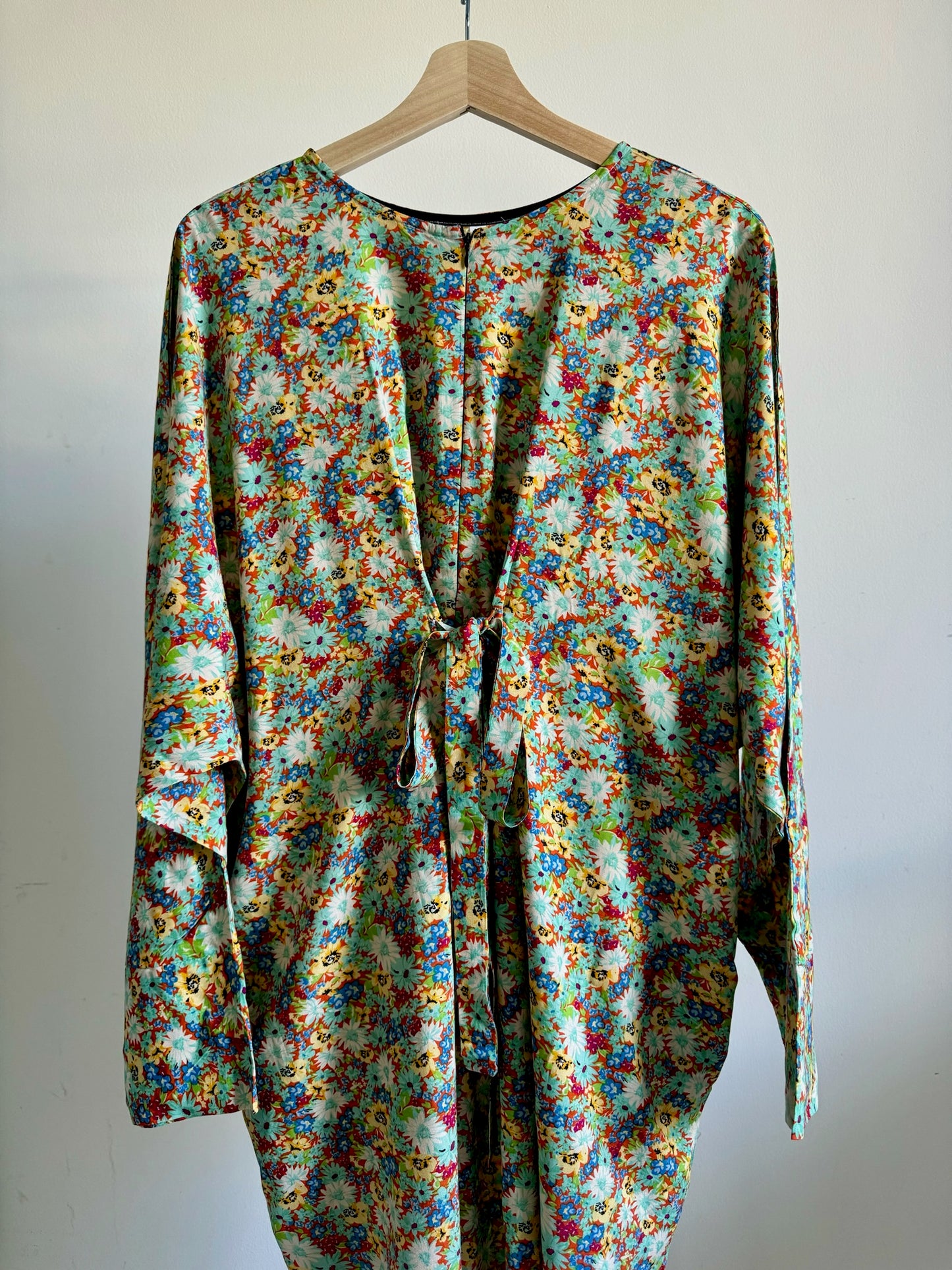 (F016) Mona Flora - Plus Size