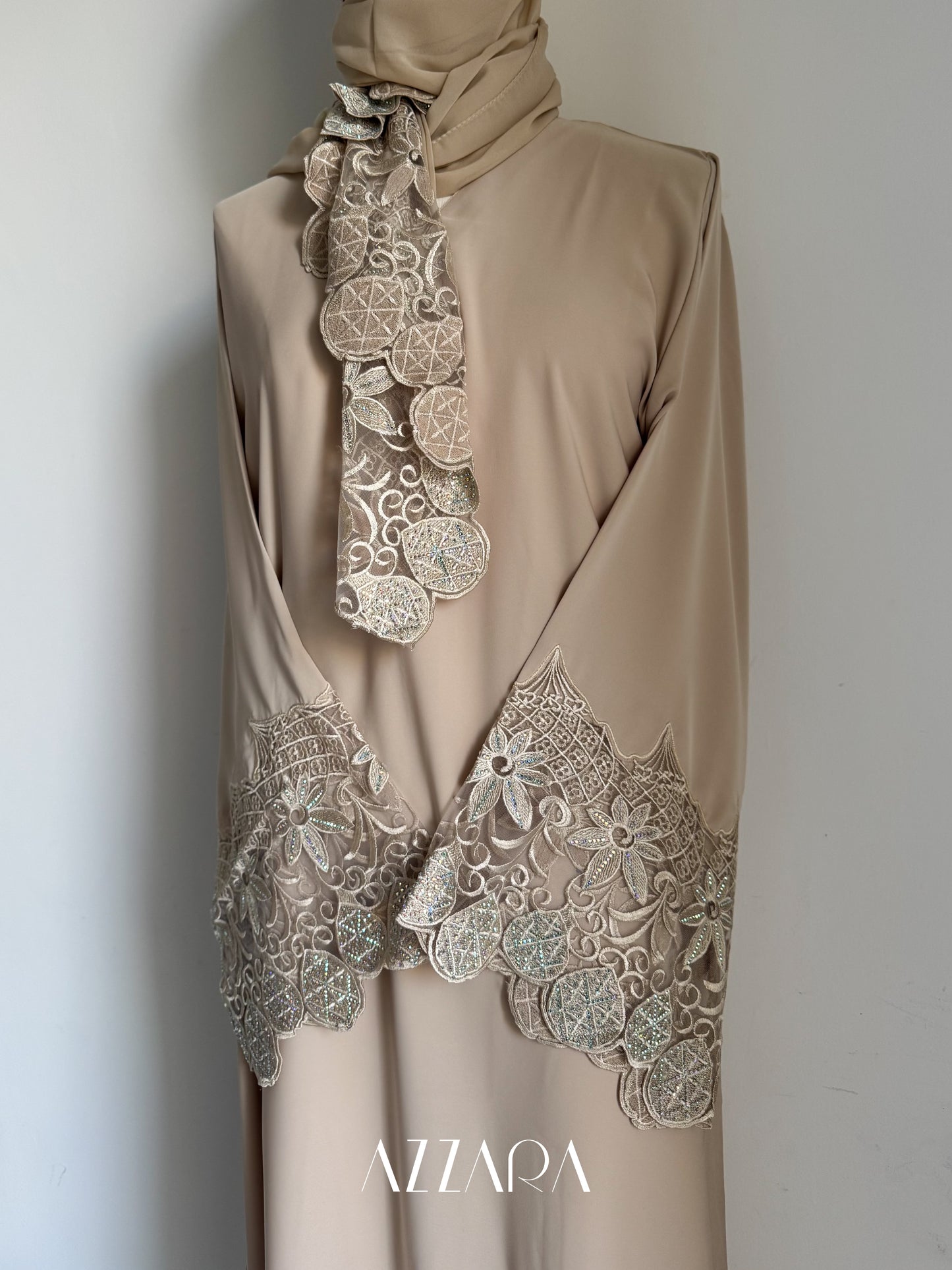 Laces Galore (C020) - Dark Beige