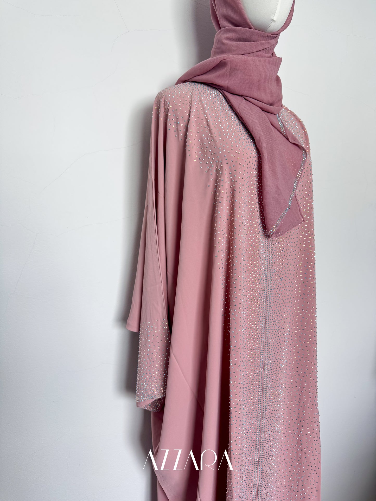 (B025) Straight Crystals Luxe in Rosé Blush
