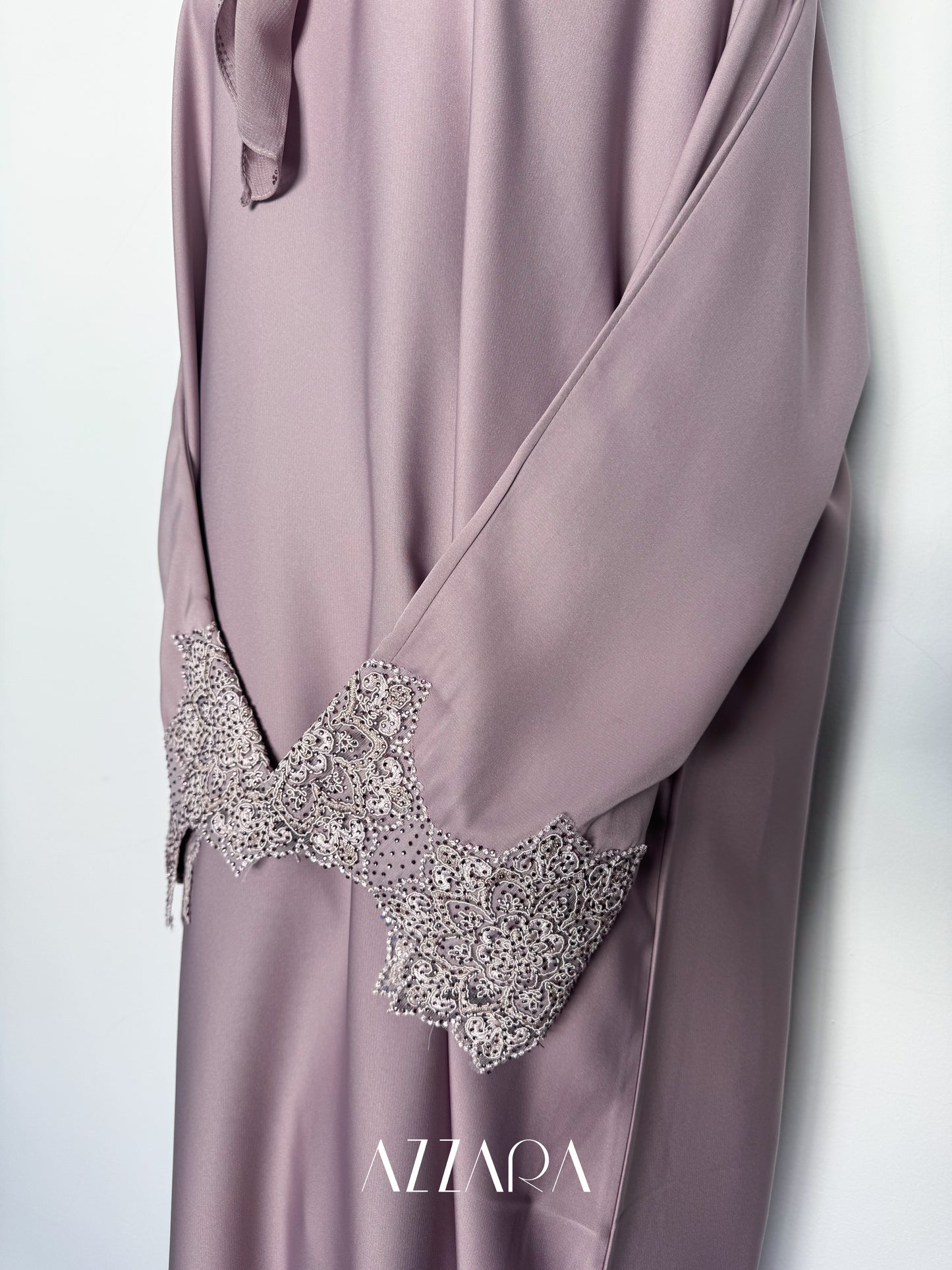 Laces Galore (C046) - Dusty Purple