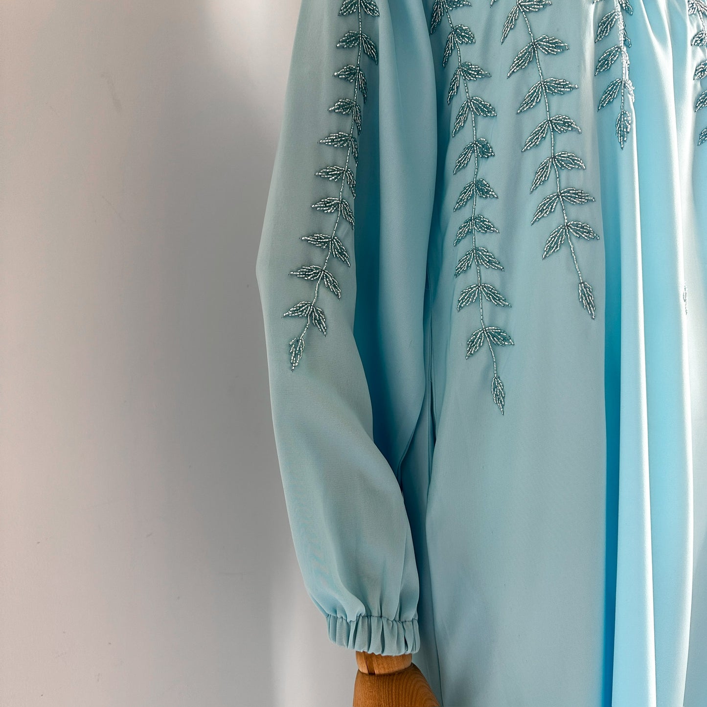 (F008) Khadija - Baby Blue Snow