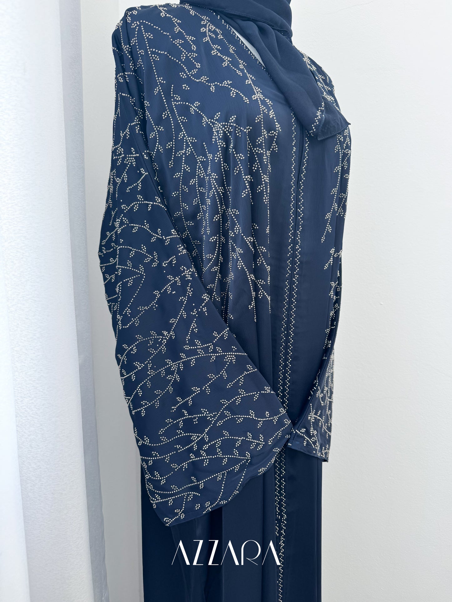 (G034) Crystal Veil in Midnight Blue