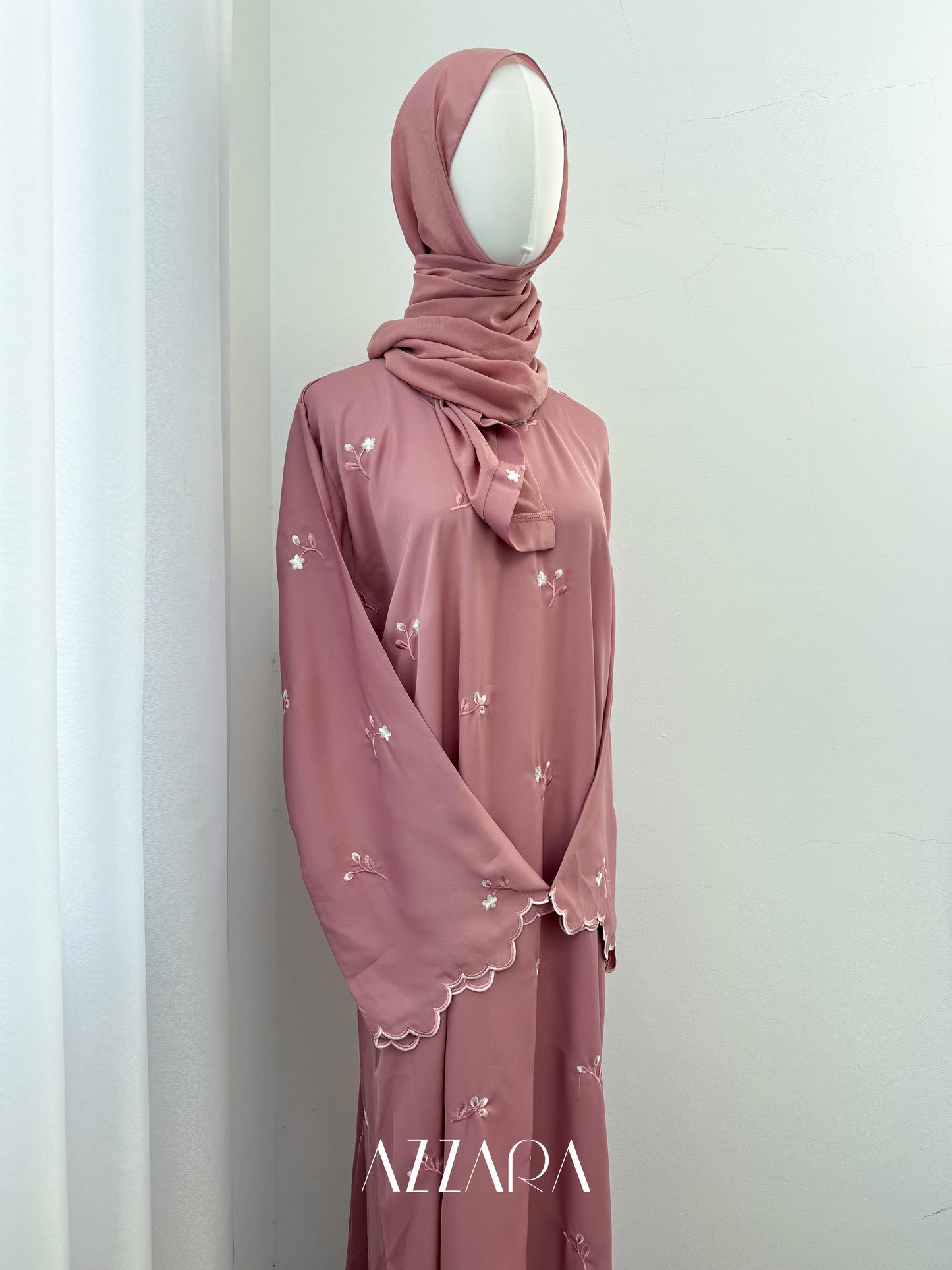(G028) Syawal Abaya - Patching Mini Flowers in Pink