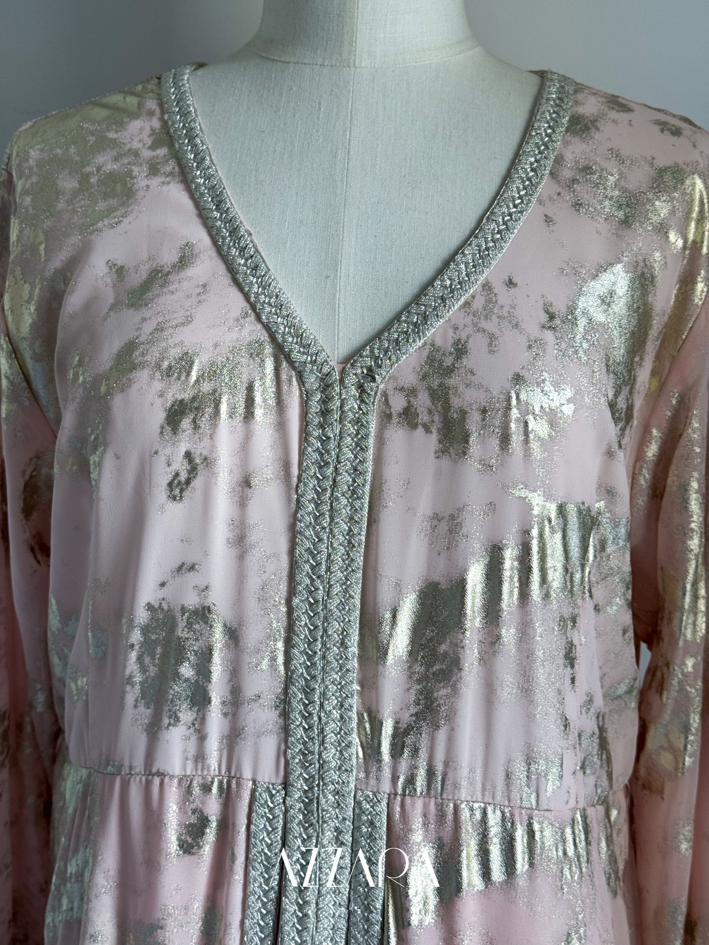 (B016) Fez Royale in Rose Blush