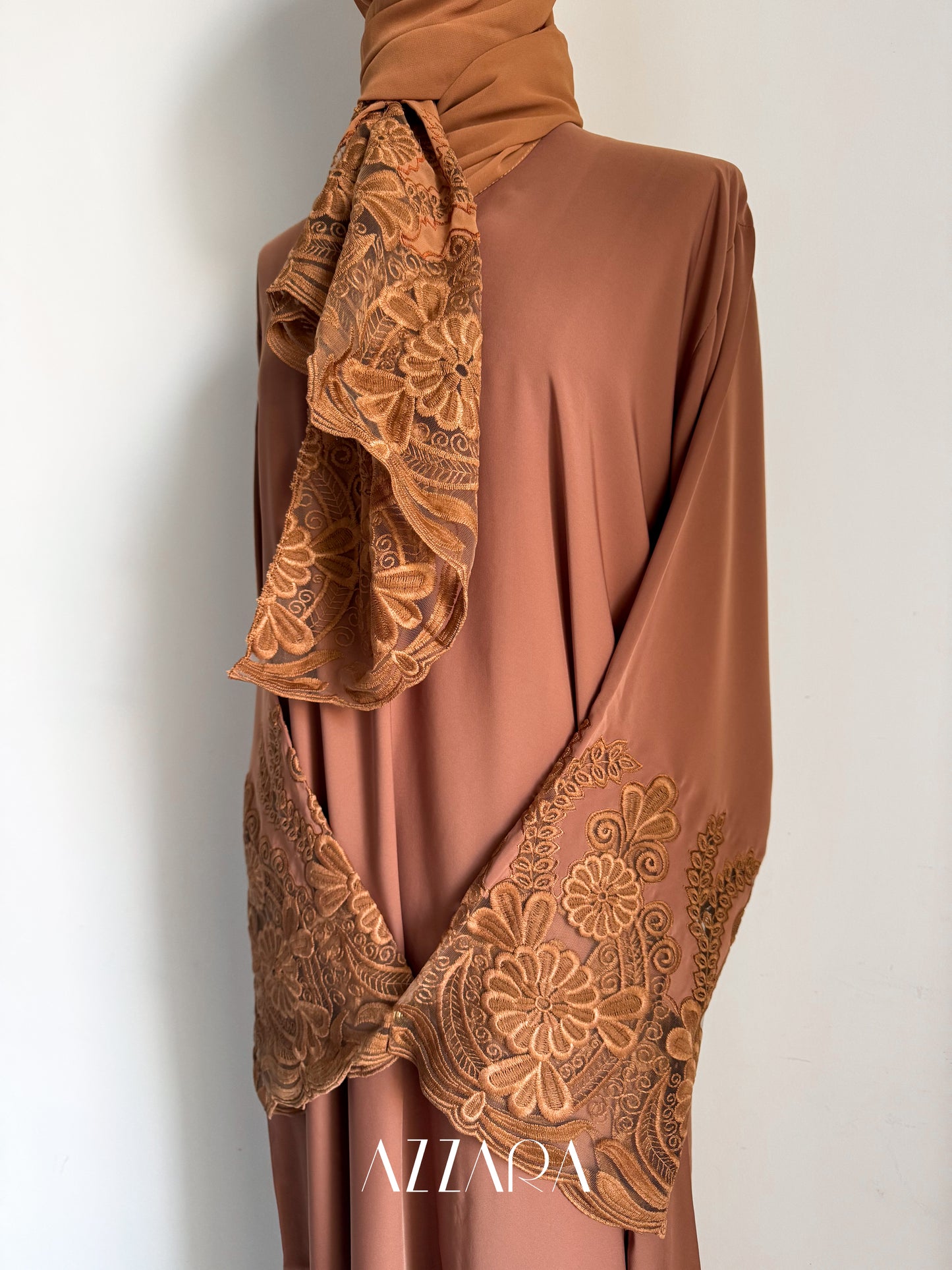Laces Galore (C038) - Brown