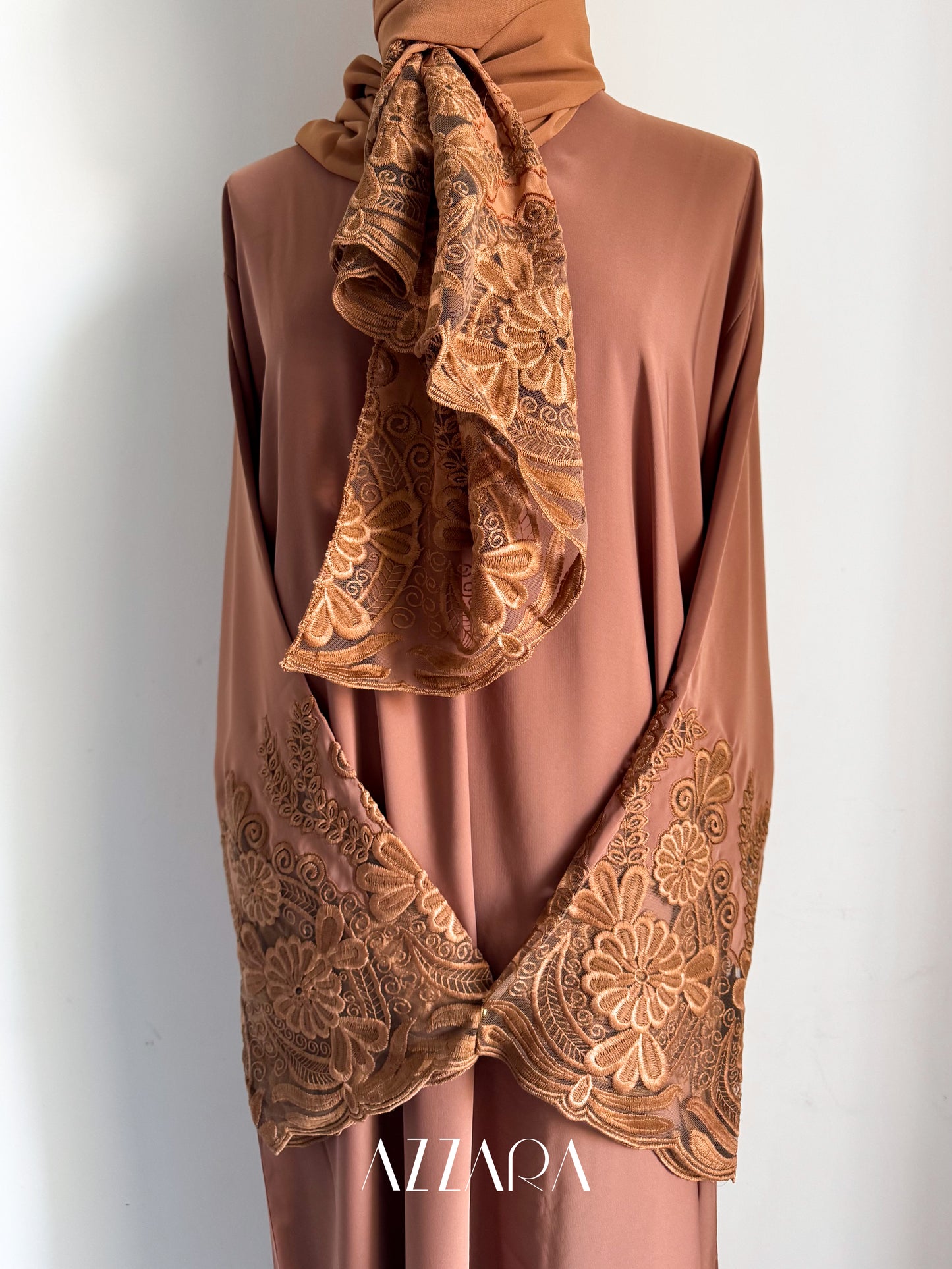 Laces Galore (C038) - Brown
