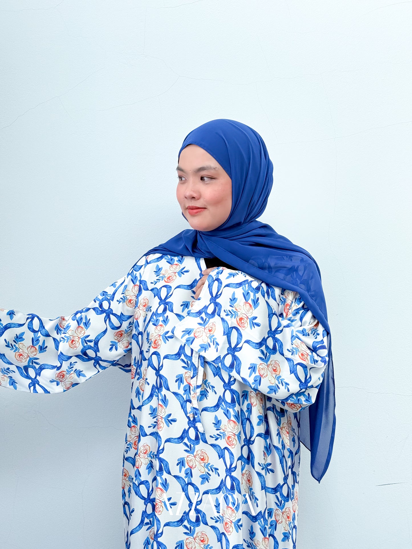 (N007) Luna Petals - Blue Coquette