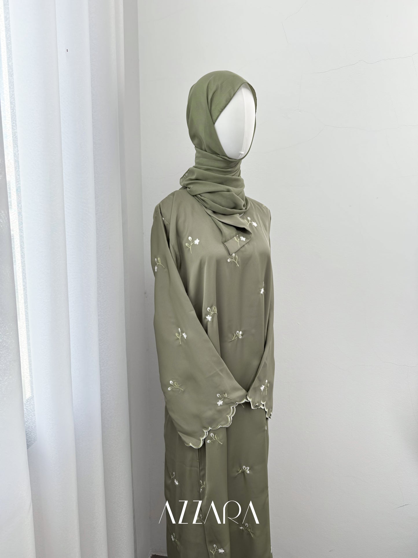 (G029) Syawal Abaya - Patching Mini Flowers in Green