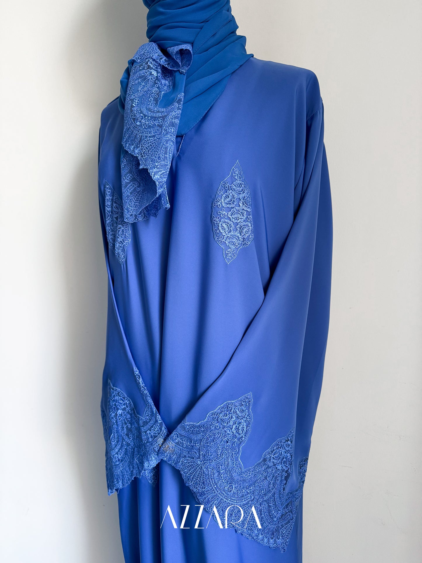 Laces Galore (C031) - Ultramarine Blue
