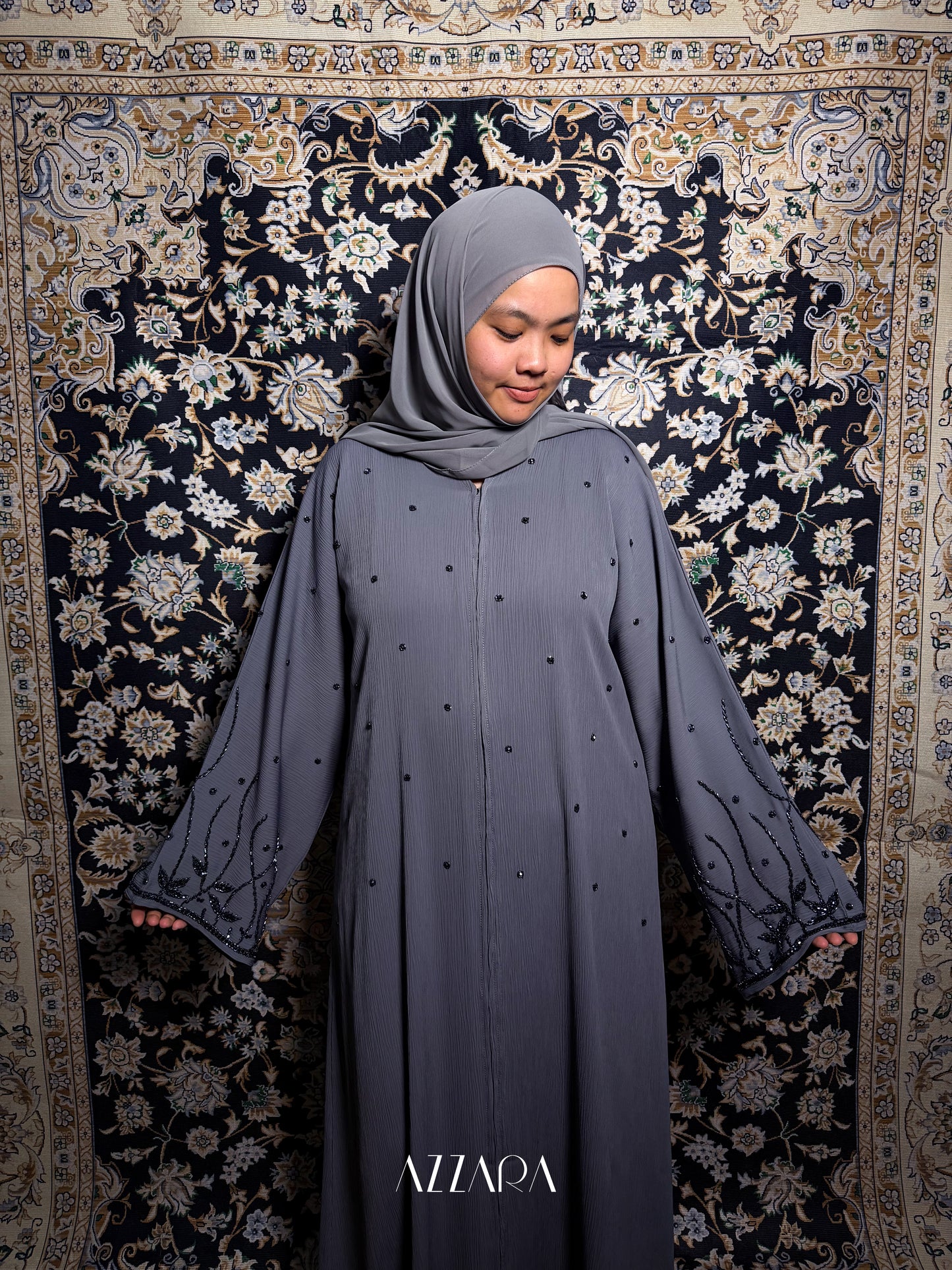 (N033) Zahraat Premium in Graphite Gray