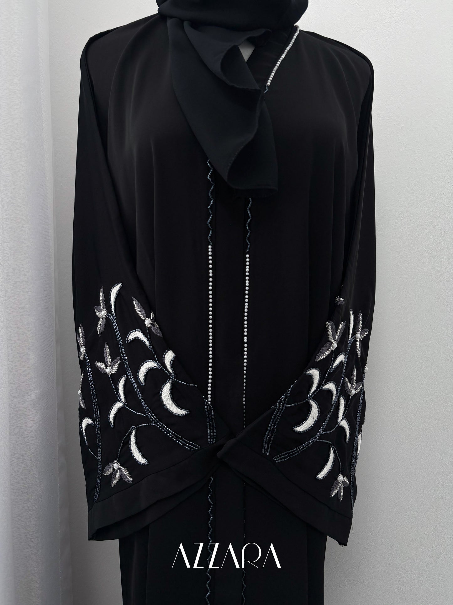 Sahara Abaya (D065) - Black handworks abaya