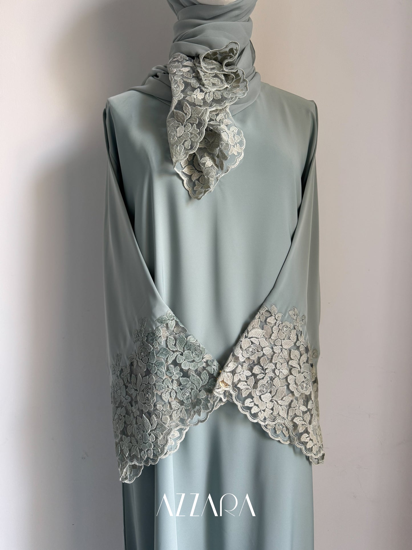 Laces Galore (C024) - Light Teal