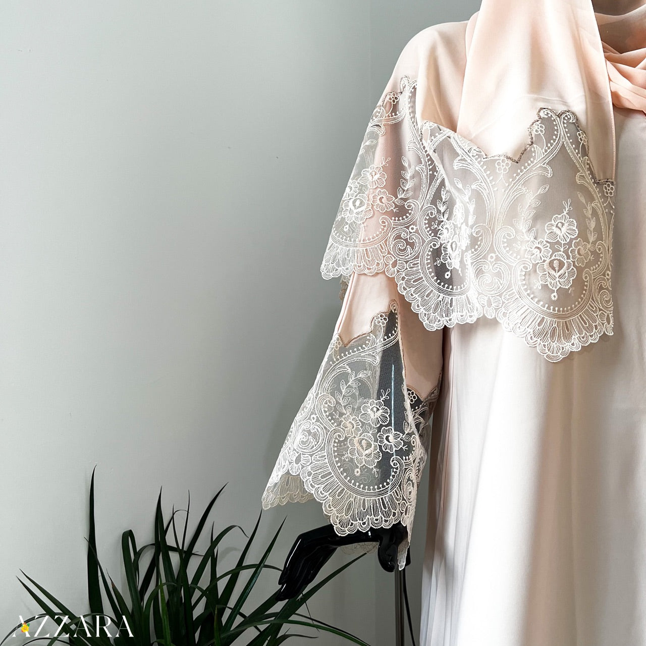 (E018) Aisya - Peach