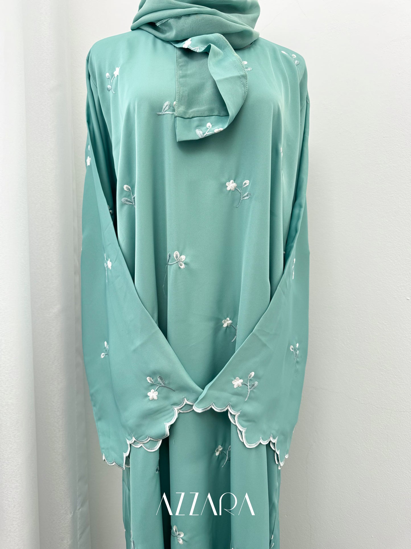 (G027) Syawal Abaya - Patching Mini Flowers in Tiffany Blue