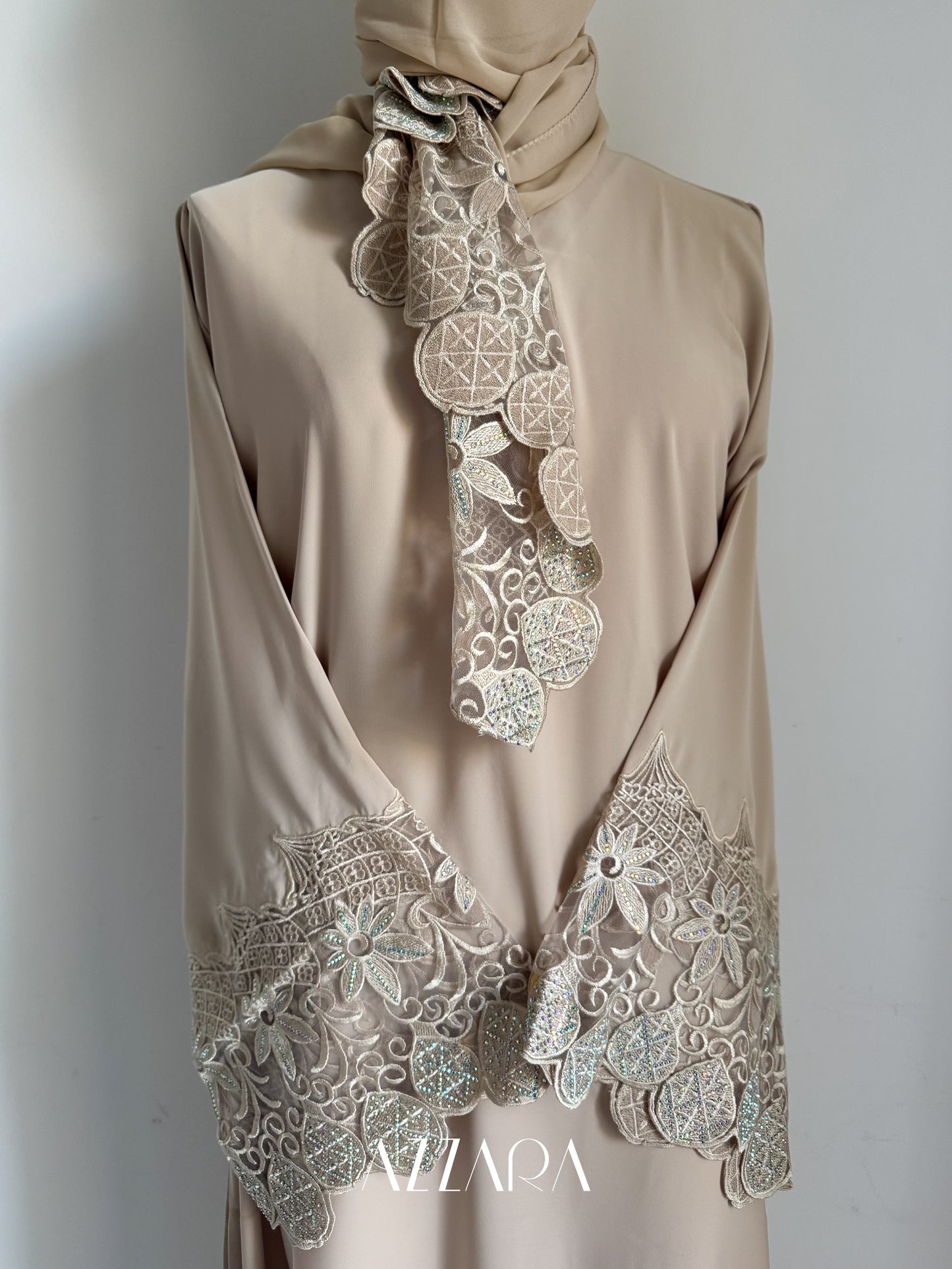 Laces Galore (C020) - Dark Beige