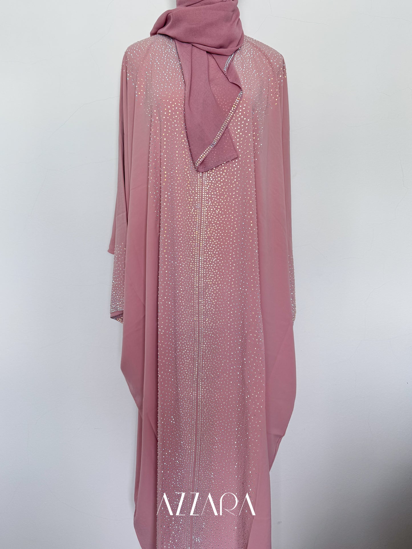 (B025) Straight Crystals Luxe in Rosé Blush