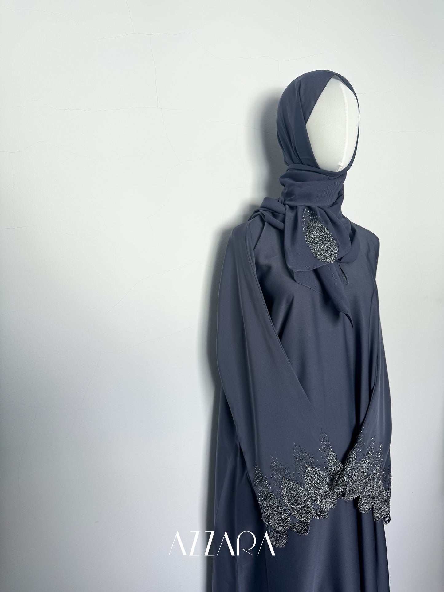 Laces Galore (C047) - Dark Gray