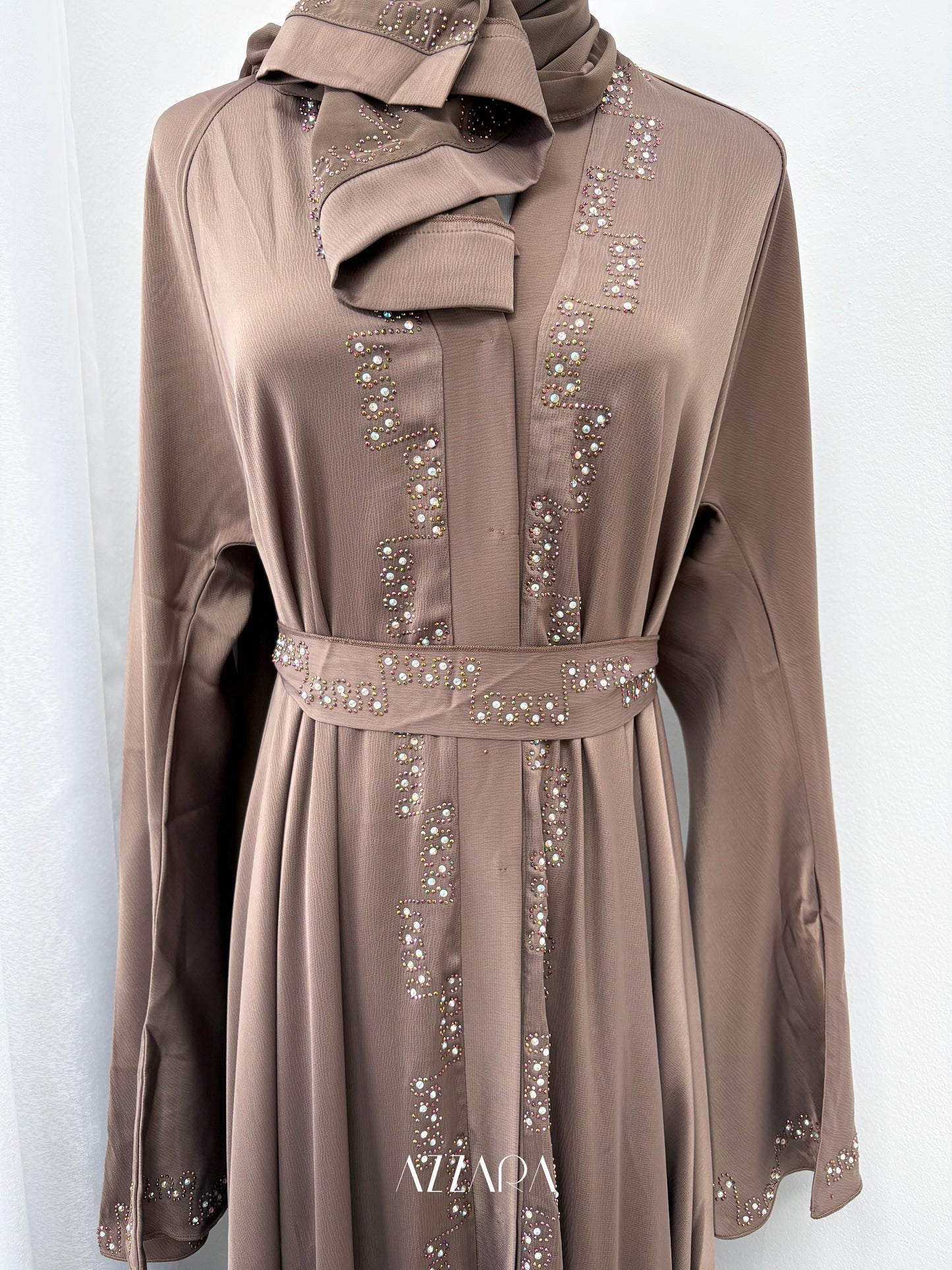 Sahara Abaya (D085) - Chocolate Princess Cutting