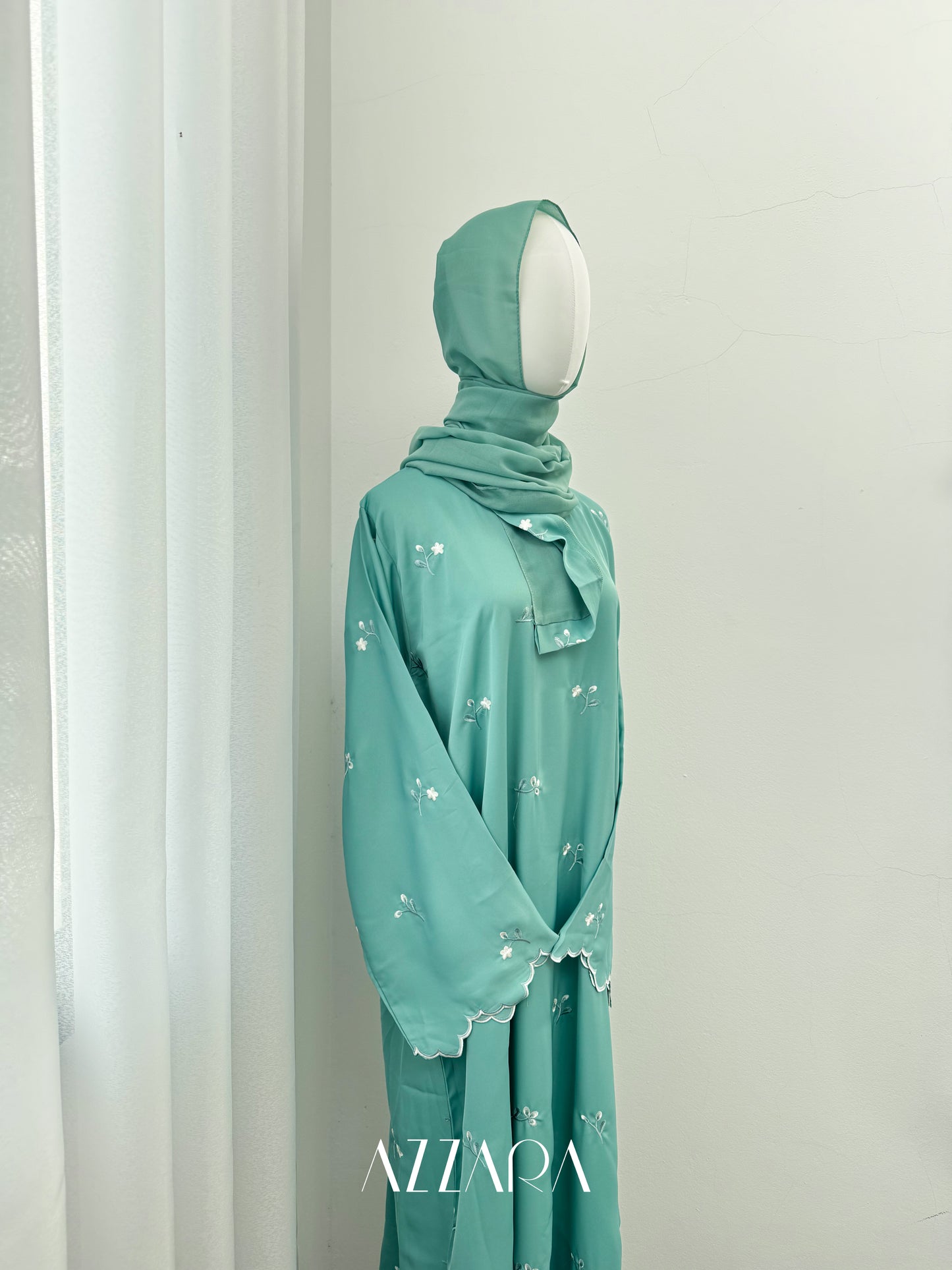 (G027) Syawal Abaya - Patching Mini Flowers in Tiffany Blue