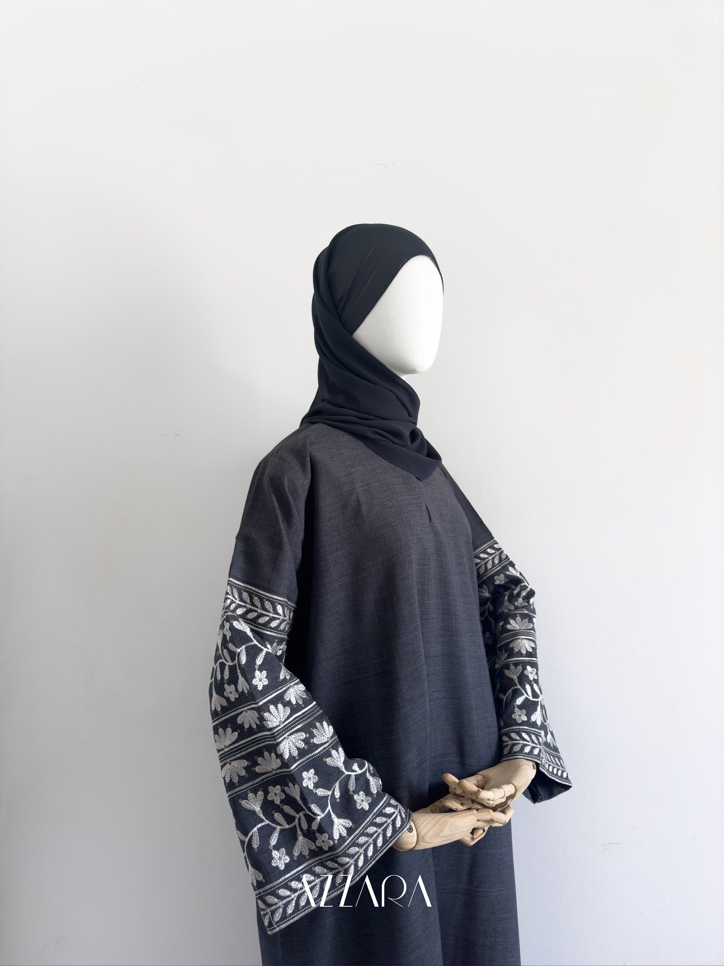 (E013) Jannah - Anggun in Charcoal