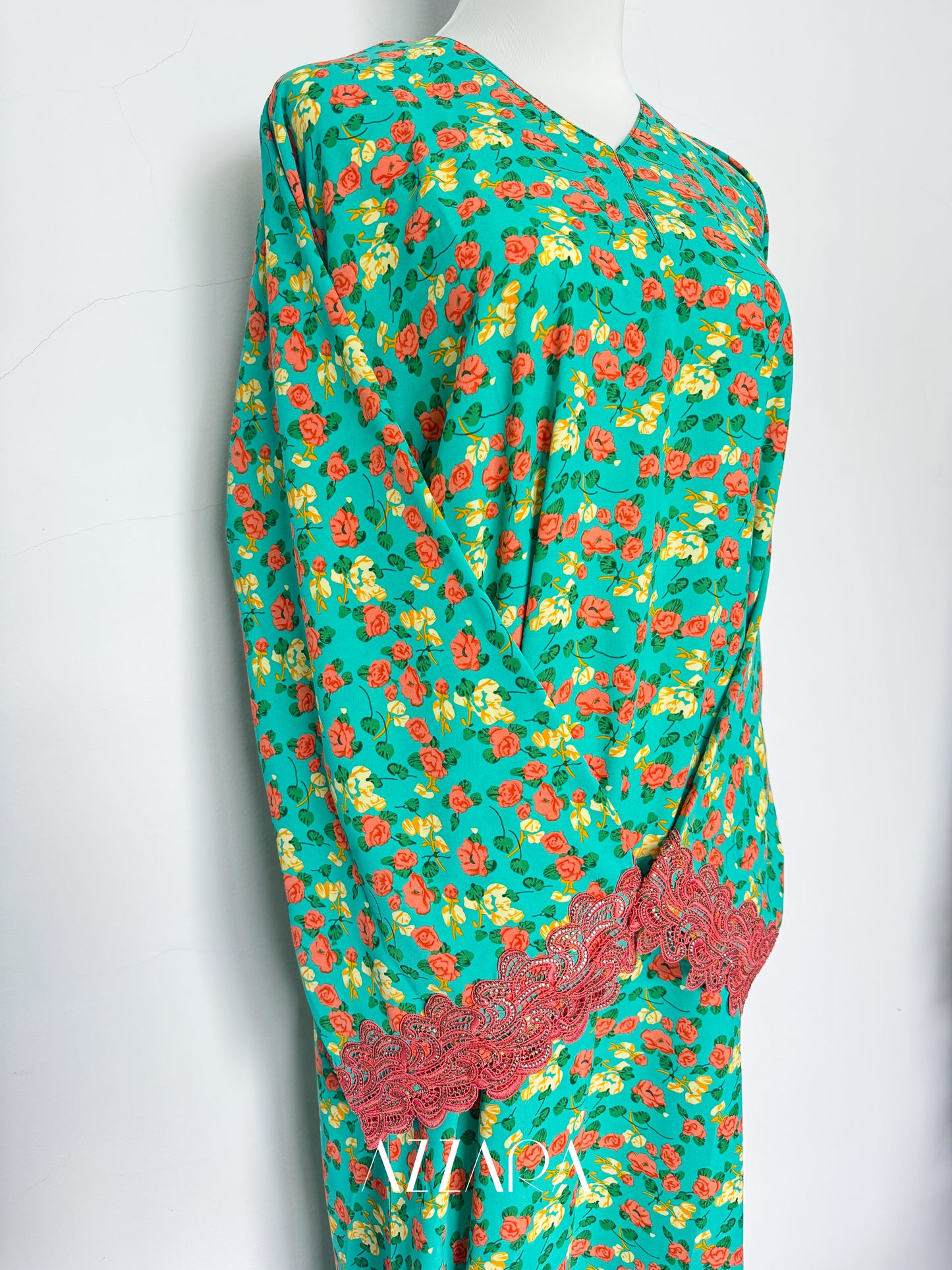 Raya Ready (B034) - Bright Teal Kurung Abaya S/M
