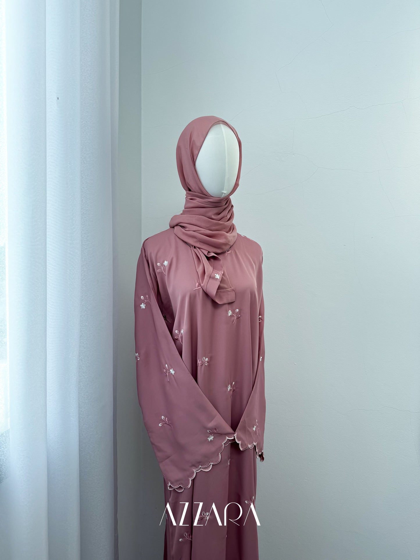 (G028) Syawal Abaya - Patching Mini Flowers in Pink