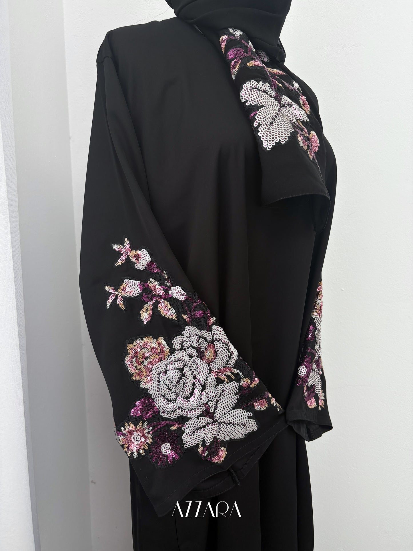 Zahra (F020) - Black Labuci Patching