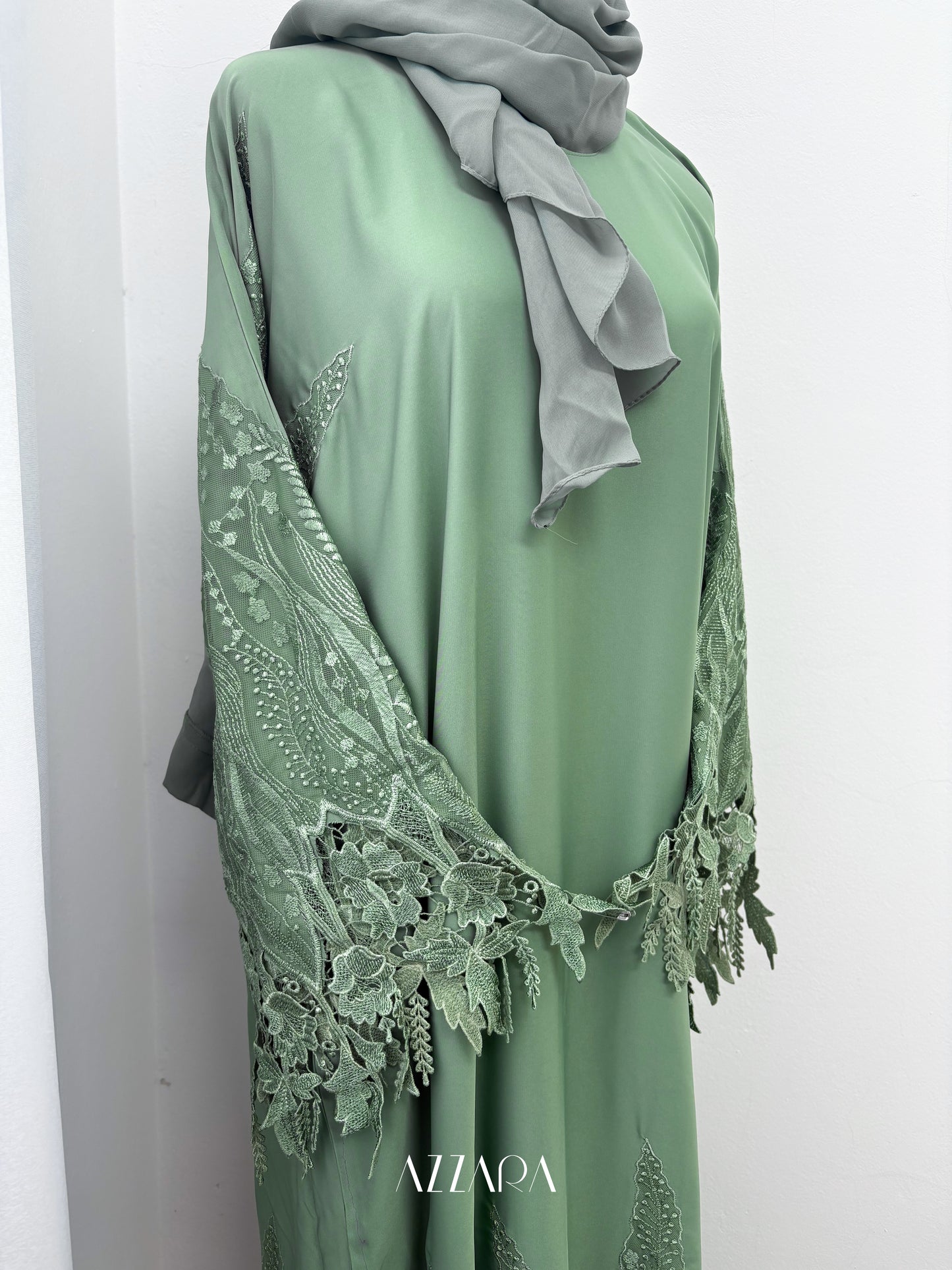 Zahra (F021) - Green Luxury Lace