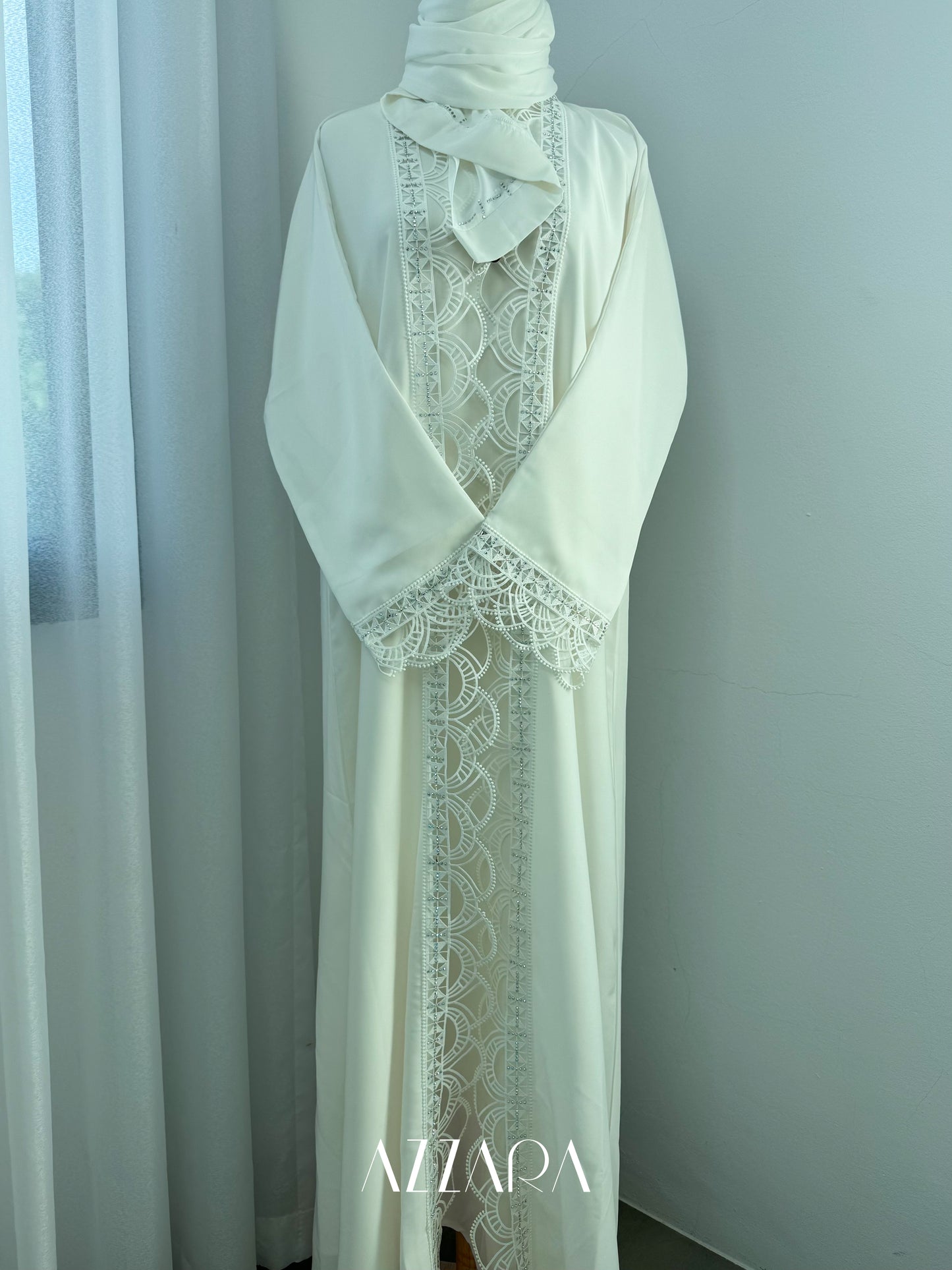 (G021) Syawal Abaya - Majestic Lace in Off White