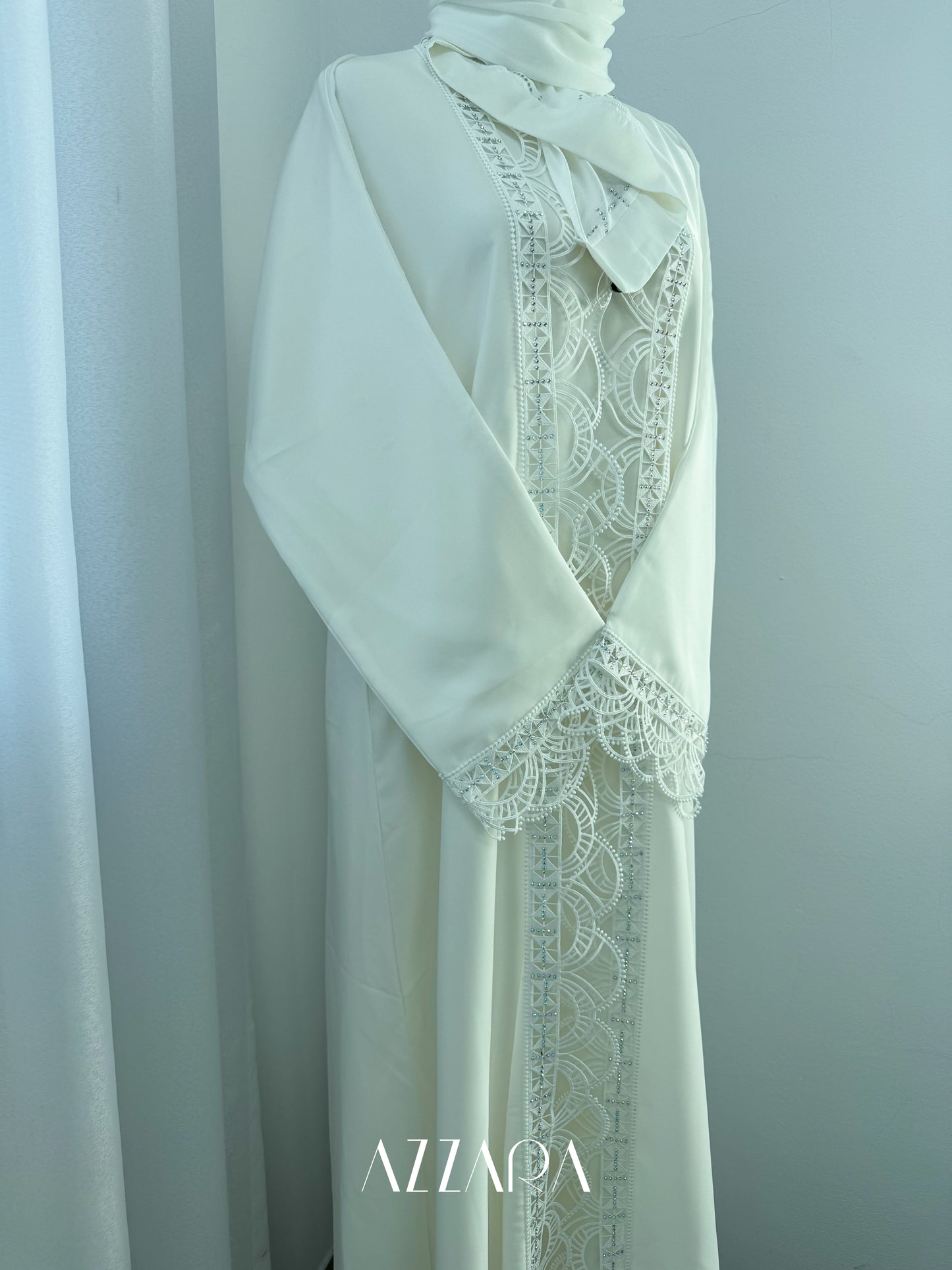 (G021) Syawal Abaya - Majestic Lace in Off White