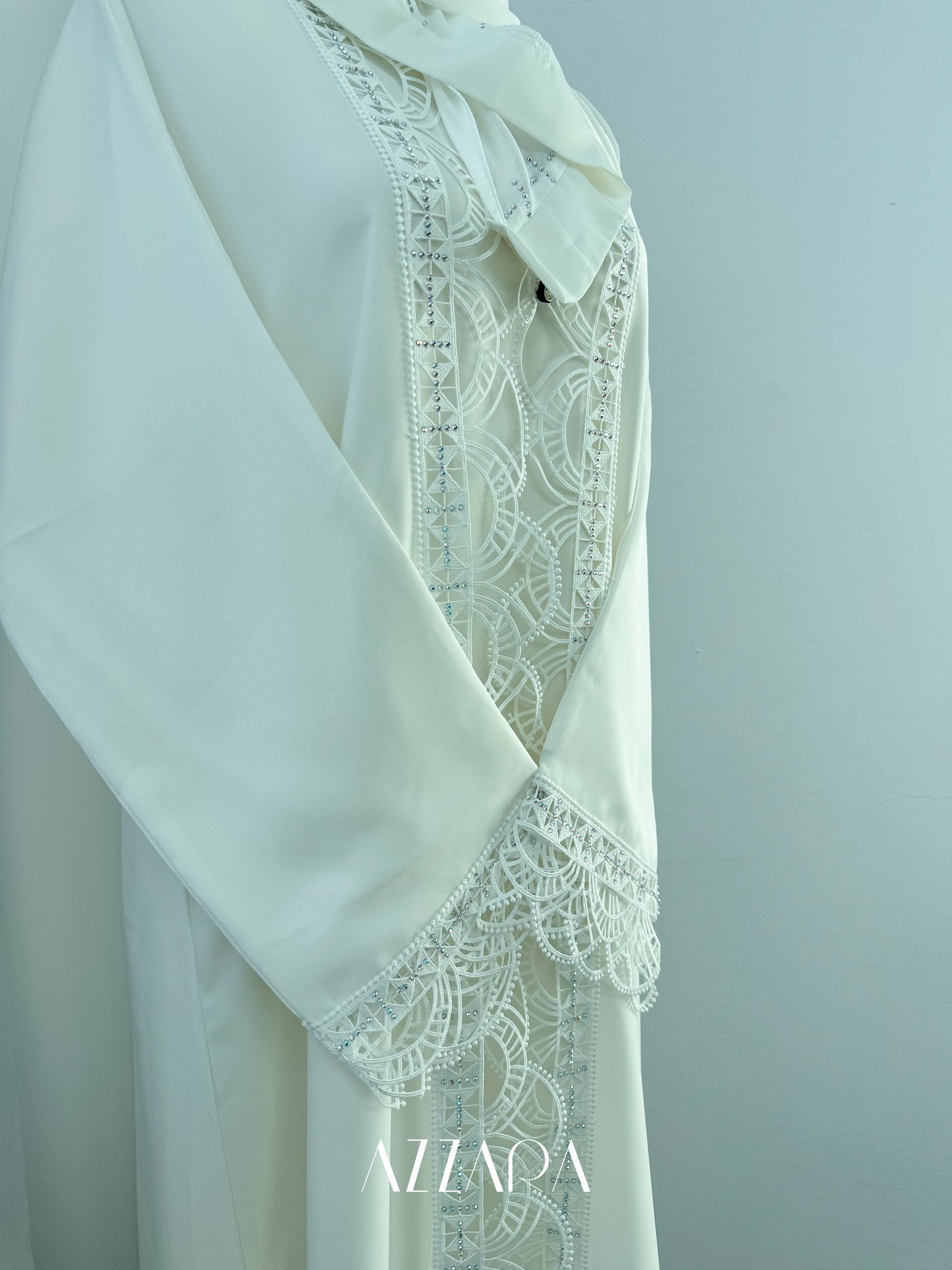 (G021) Syawal Abaya - Majestic Lace in Off White