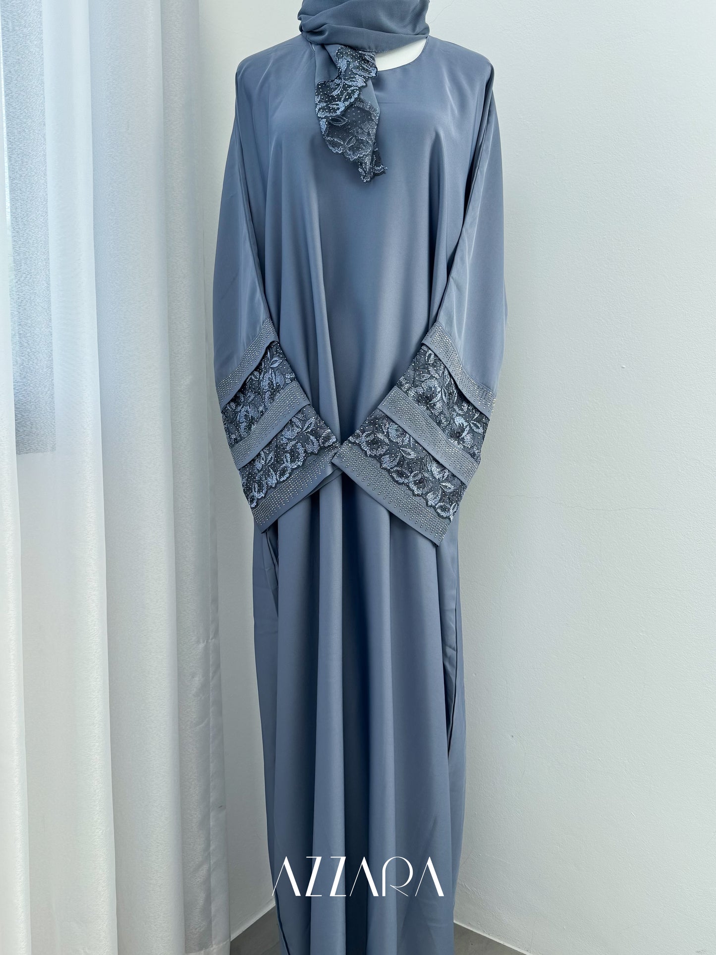 (G016) Syawal Abaya - Layered Laces in Egyptian Blue
