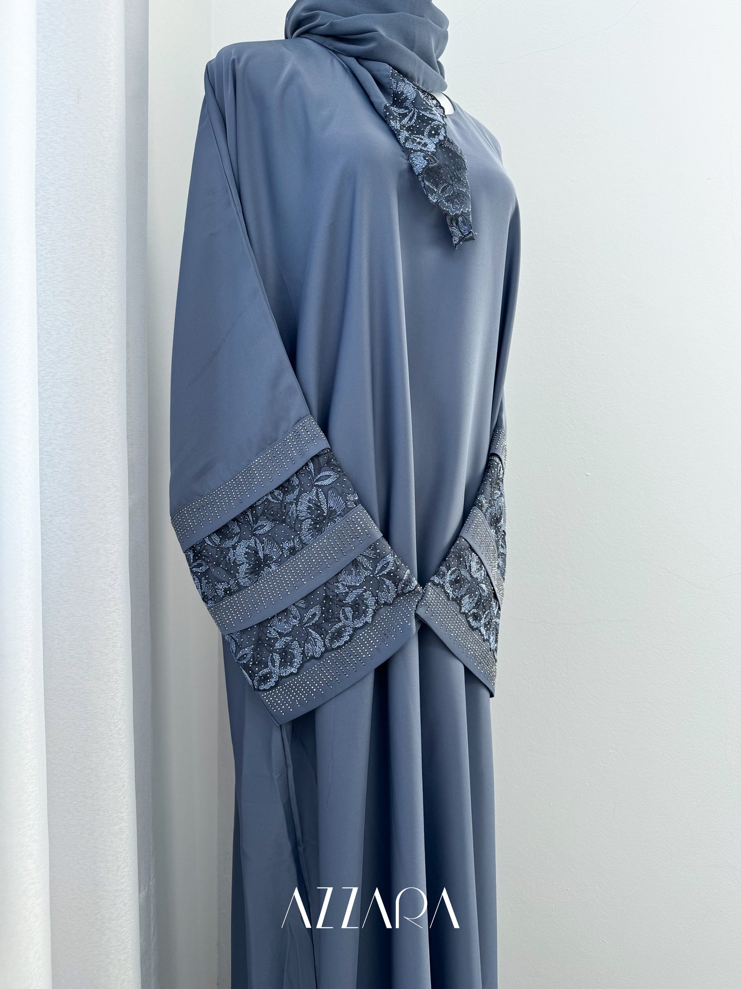 (G016) Syawal Abaya - Layered Laces in Egyptian Blue