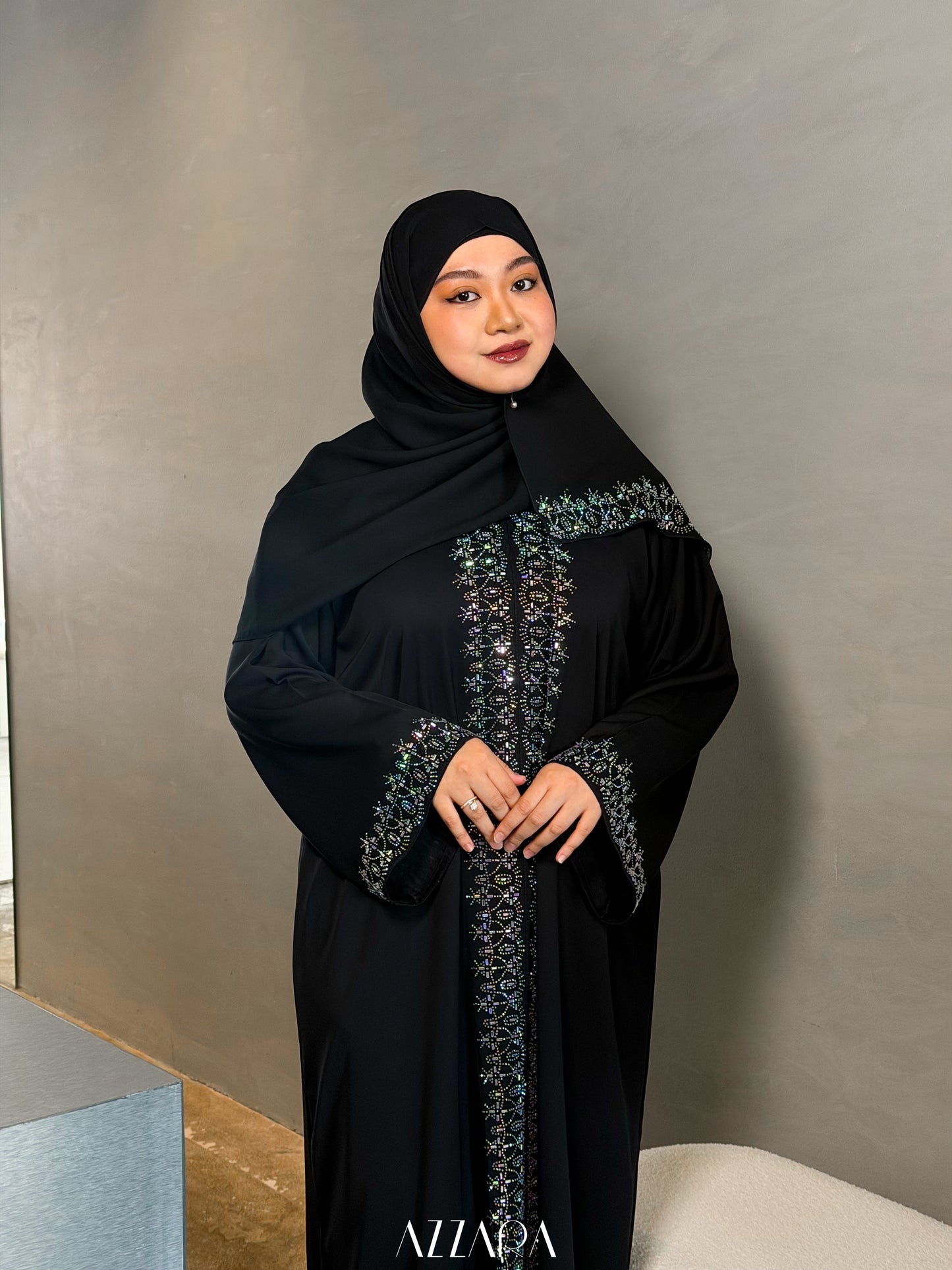(L032) - Diamond Muses in Black Rhinestones