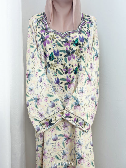 M022 - Exclusive Mukhawar (RTW)