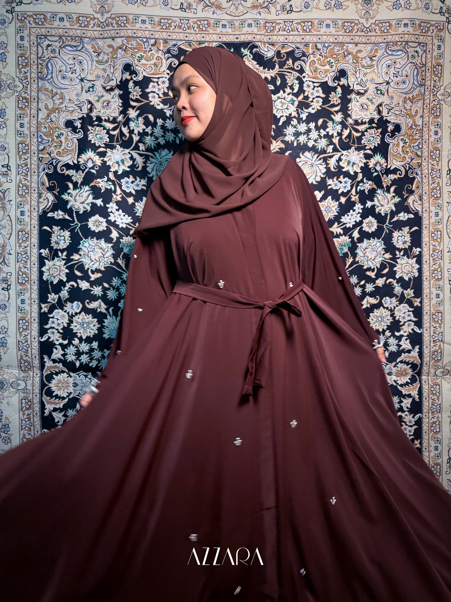 (N012) Puteri in Rich Brown