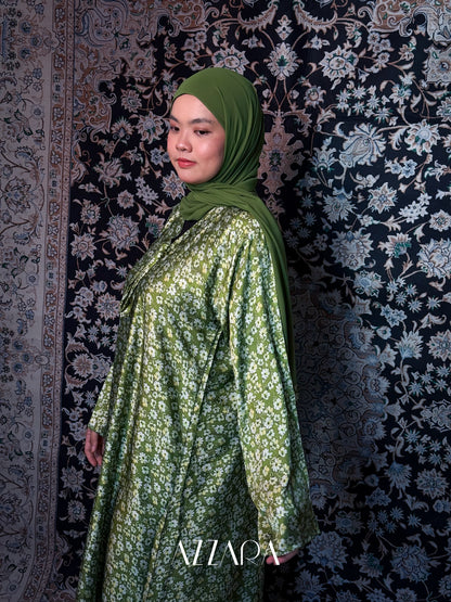 (N008) Luna Petals - Green