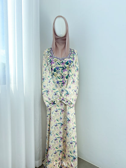 M022 - Exclusive Mukhawar (RTW)