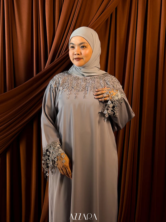 (N052) Raya Rossa - Arabian Nights in Platinum Grey