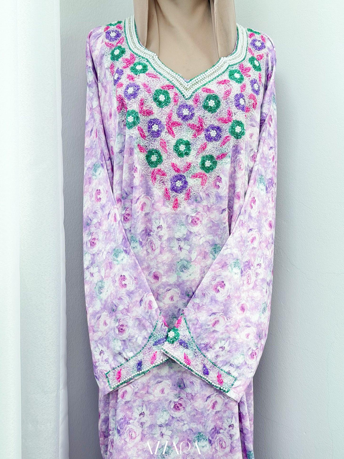 M034 - Exclusive Mukhawar (RTW)