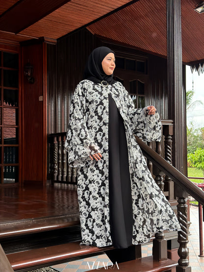 (N066) Raya Rossa - The Klasik Chiffon in Monochrome