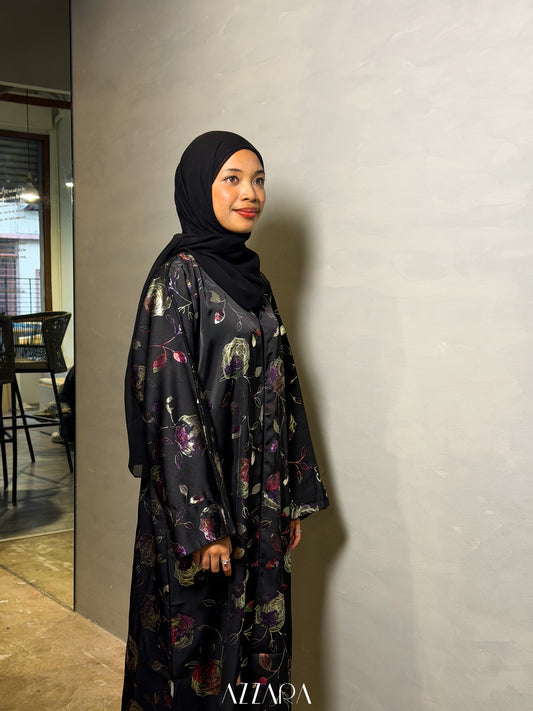 (N077) Raya Rossa - Golden Flower Foil in Jet Black