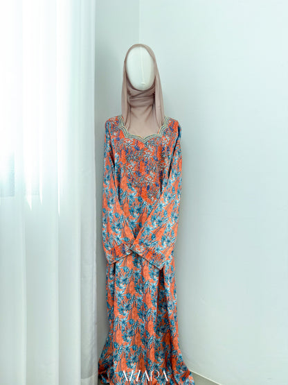 M037 - Exclusive Mukhawar (RTW)