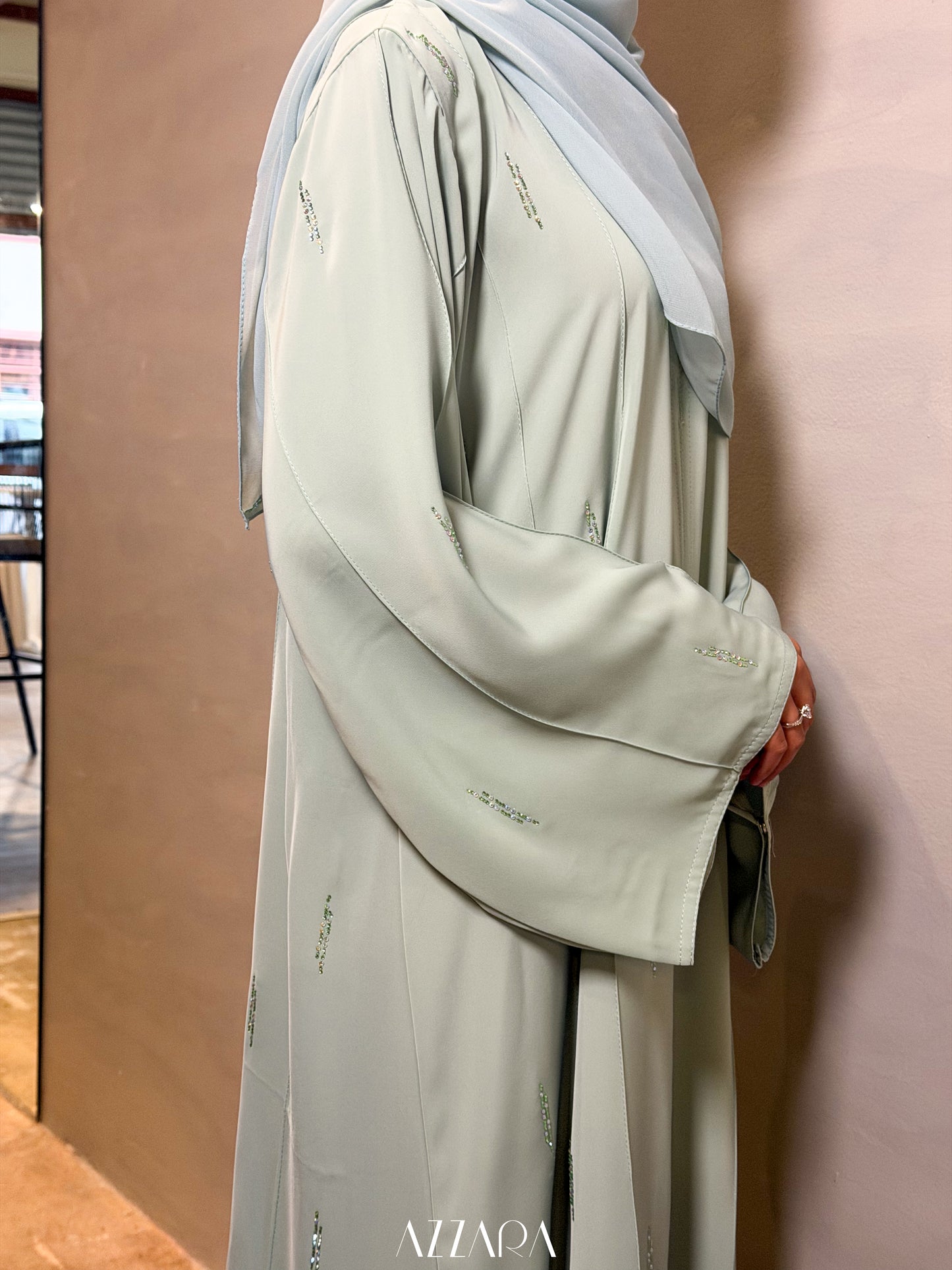 (N071) Raya Rossa - Prismara Swarovski in Jasmine